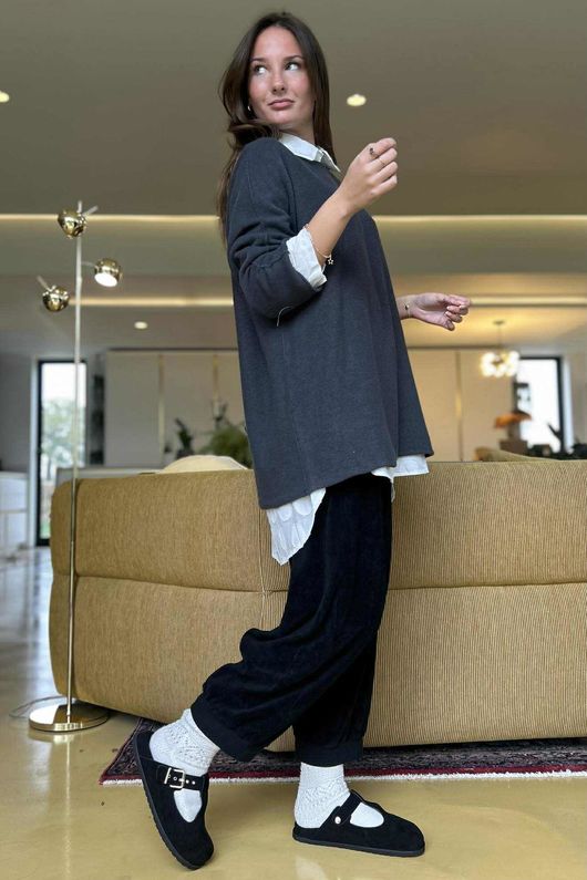 Conrad Oversized Boxy Knit Graphite